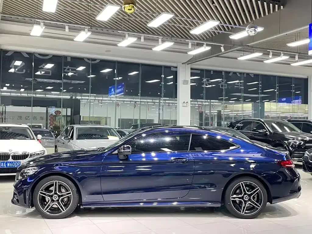 Mercedes-Benz C-Class (Import) — фото 7