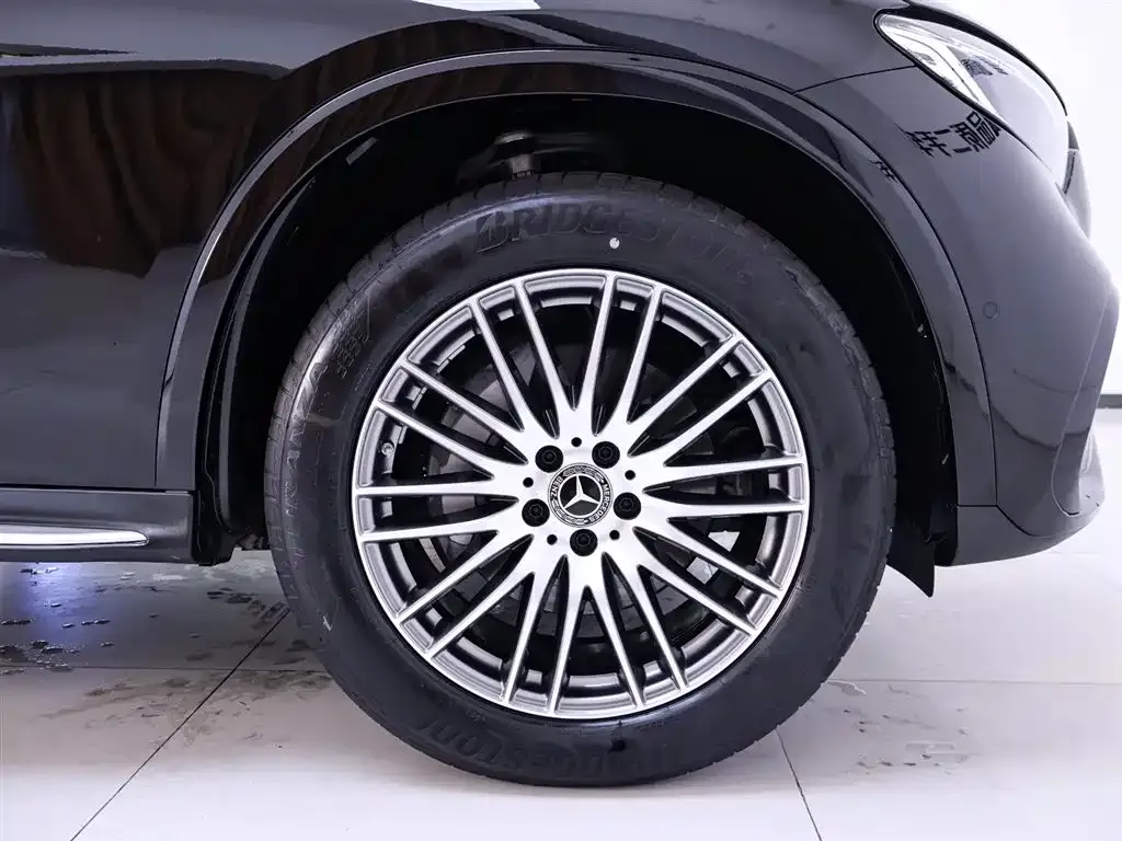 Mercedes-Benz GLC 2024 из CN, фото 8