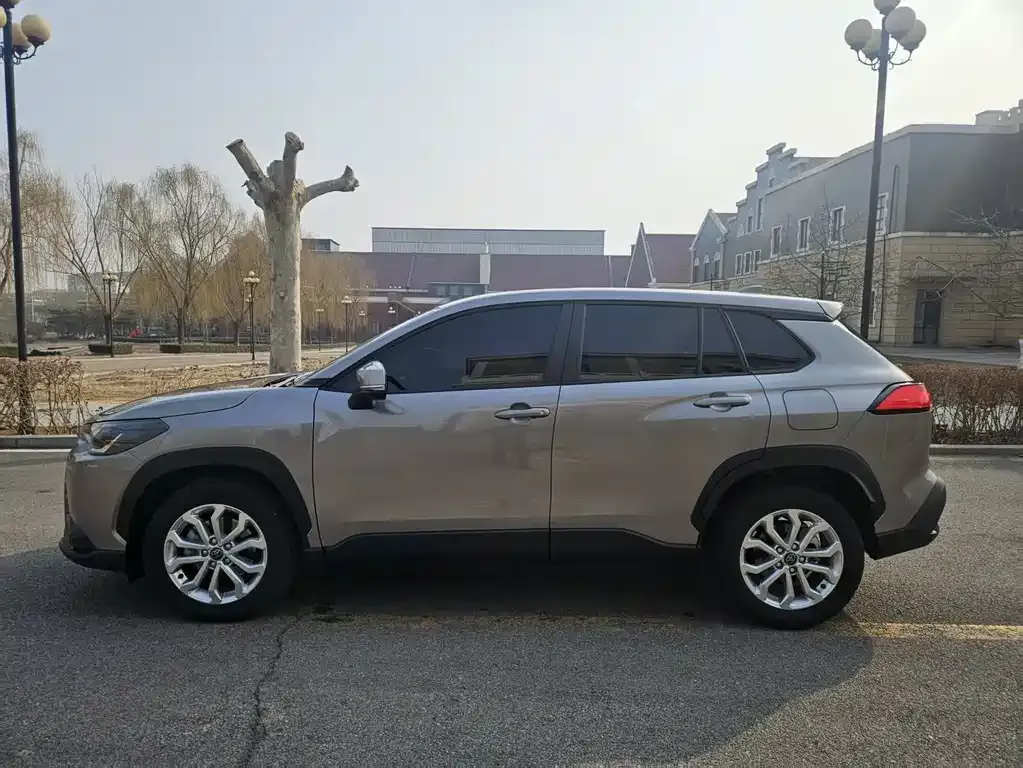 Toyota Frontlander 2025 из CN, фото 3