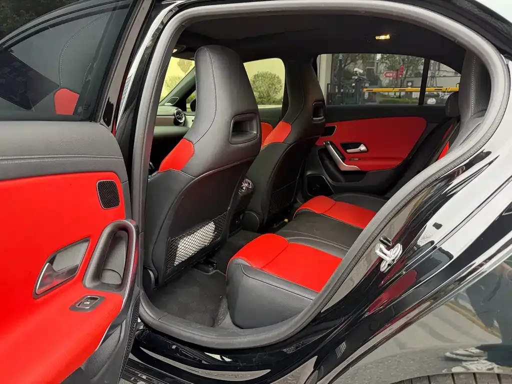 Mercedes-Benz A-Class AMG — фото 2