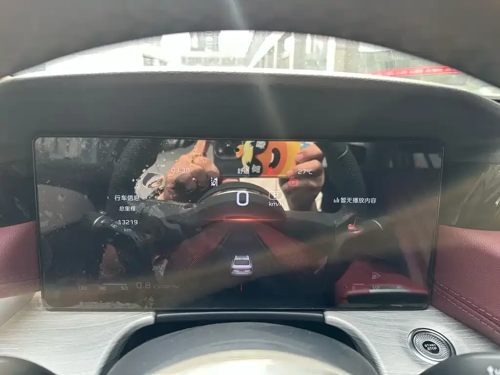 Hongqi H5 2024 из CN, фото 2