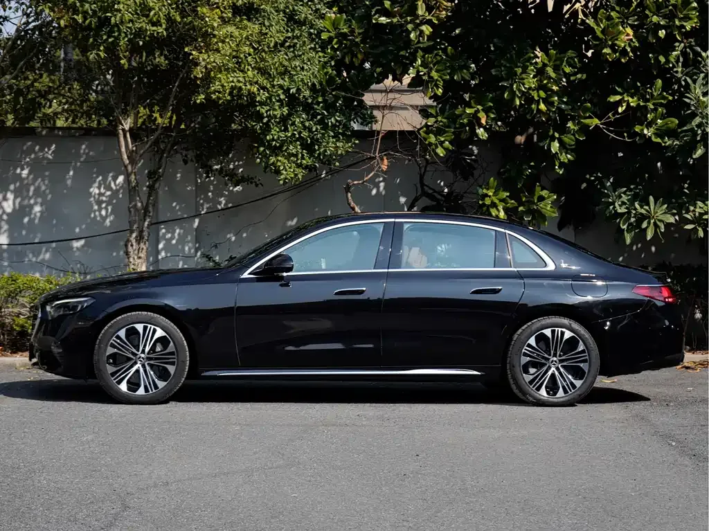 Mercedes-Benz E-Class New Energy — фото 10