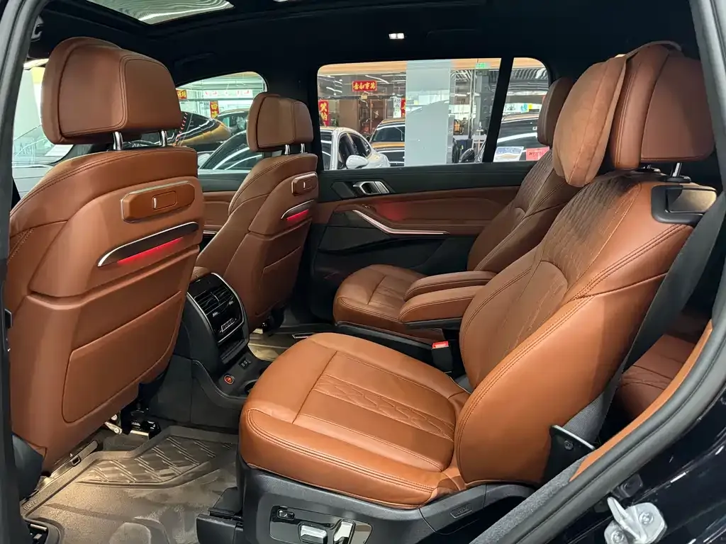 BMW X7 2023 из CN, фото 4