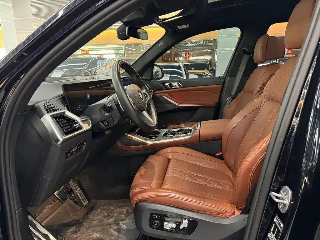 BMW X7 2023 из CN, фото 8