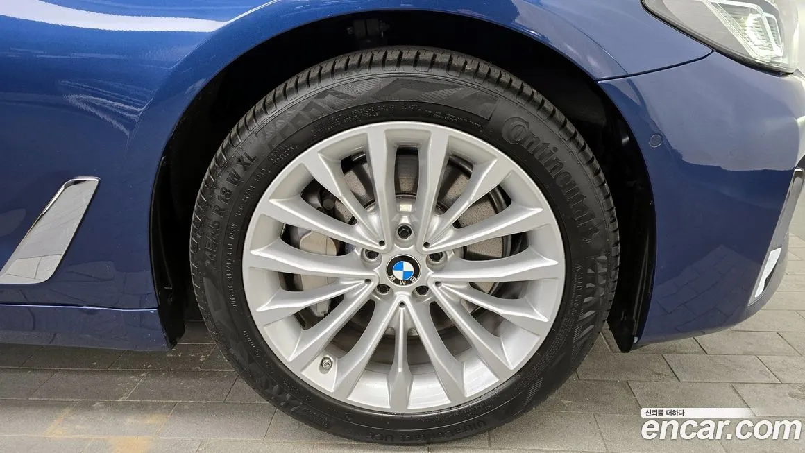 BMW 5-Series 2021 из KR, фото 9