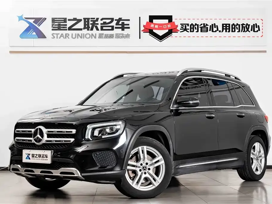 Mercedes-Benz GLB — фото 1