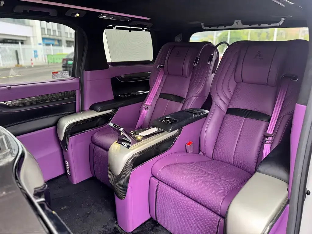 Toyota Alphard — фото 7