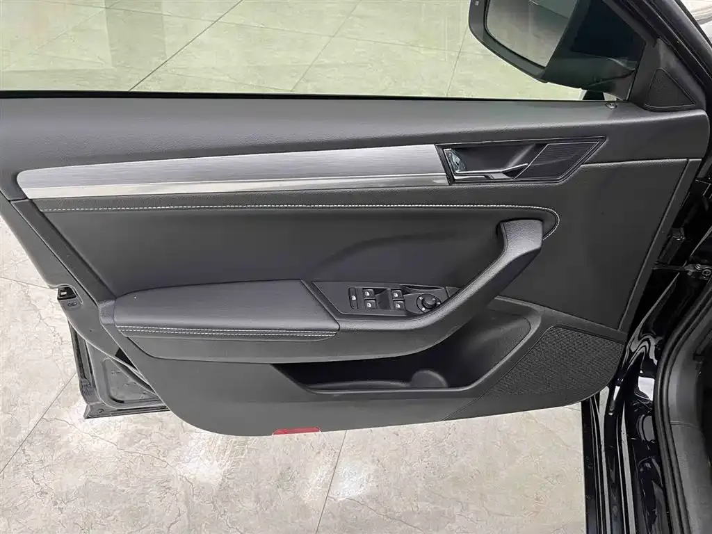 Skoda Superb 2024 из CN, фото 6
