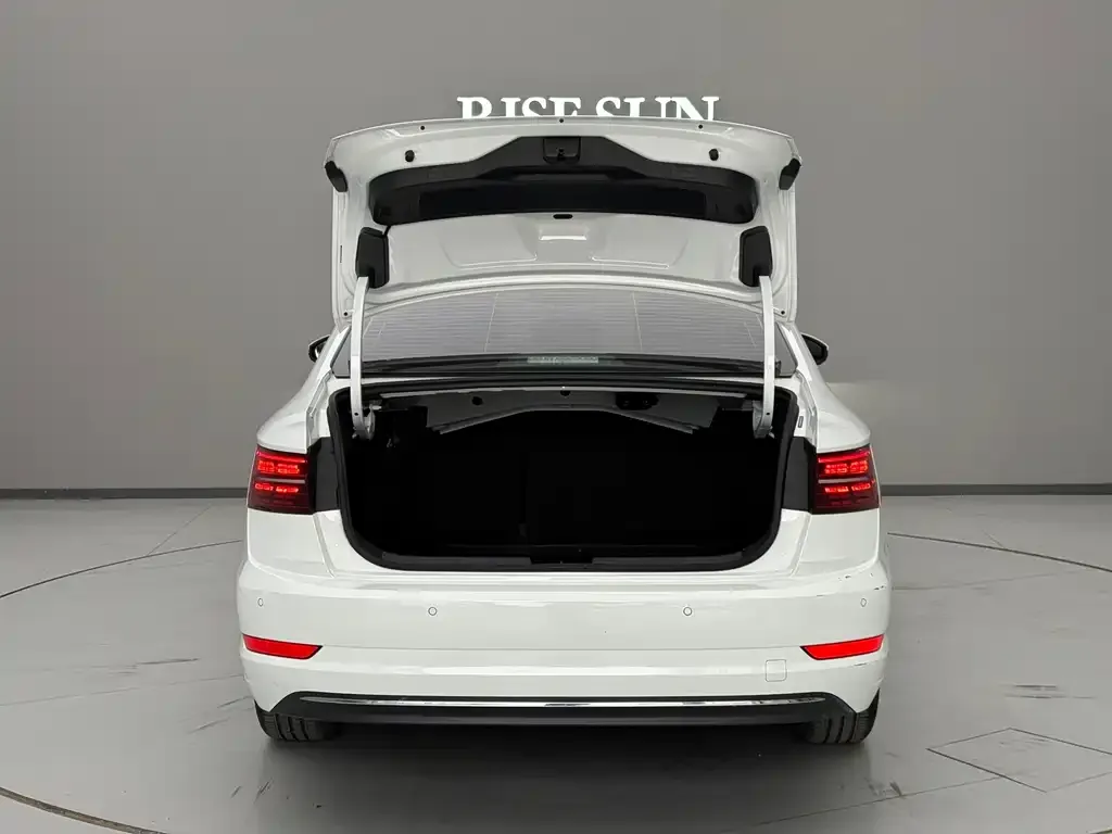 Volkswagen Sagitar 2021 из CN, фото 2