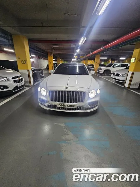 Bentley Flying Spur 2023 из KR, фото 1
