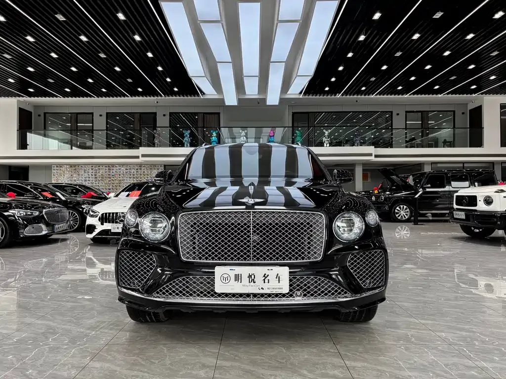 Bentley Bentayga — фото 9