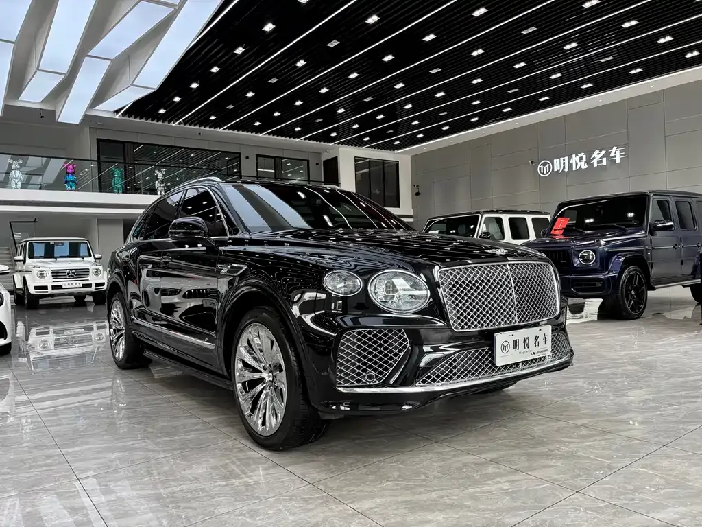 Bentley Bentayga — фото 8