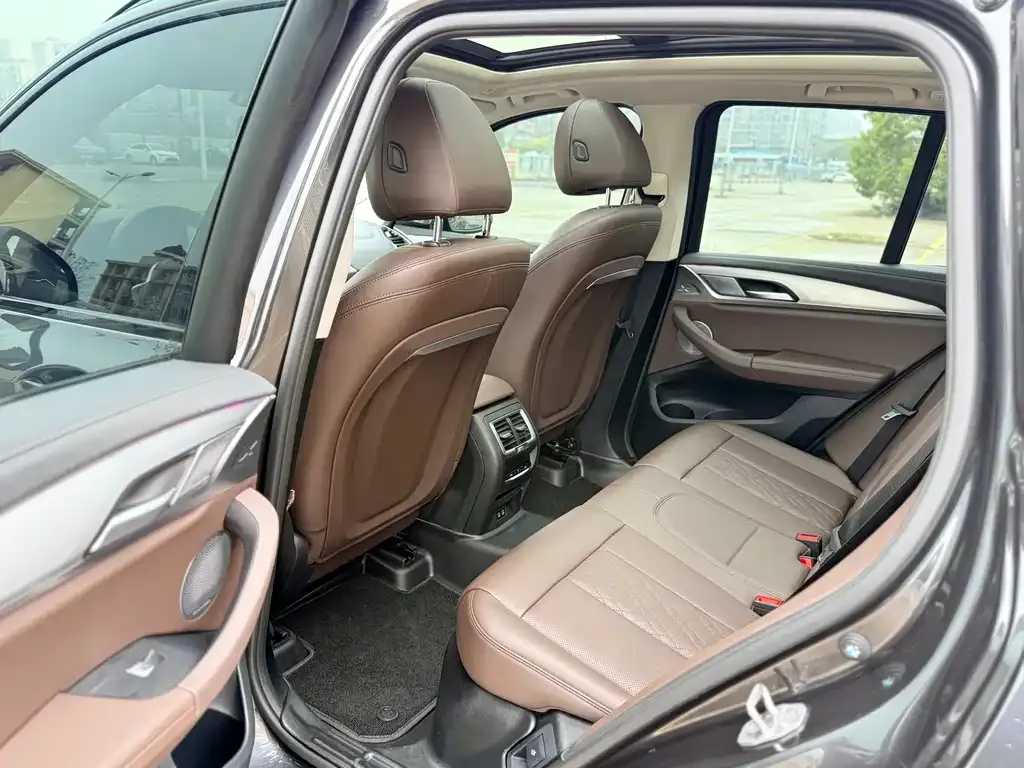BMW iX3 2022 из CN, фото 3