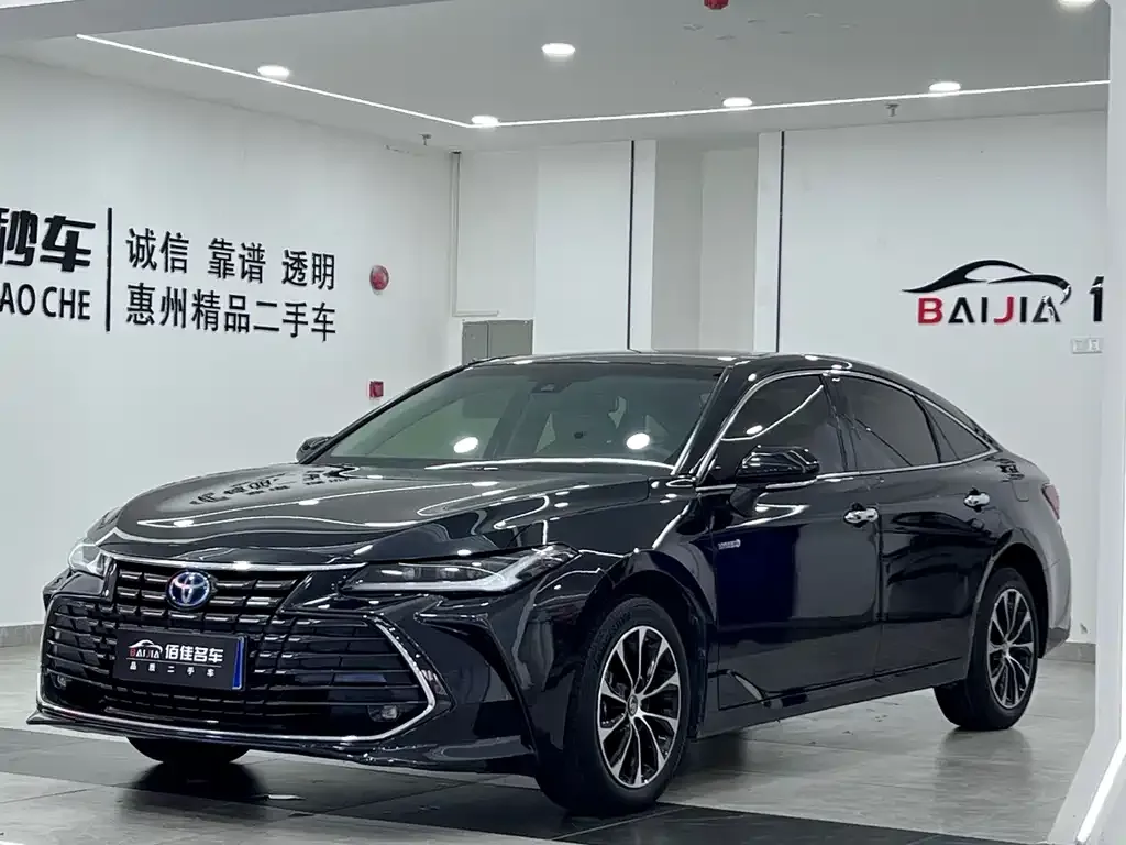 Toyota Avalon 2022 из CN, фото 1