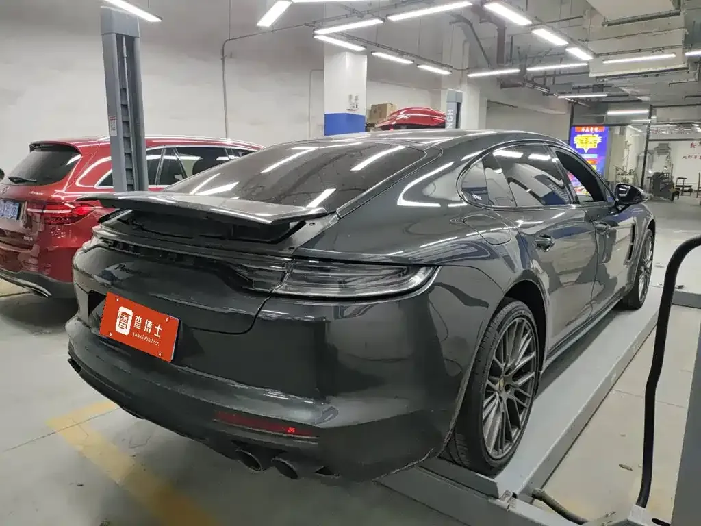 Porsche Panamera 2023 из CN, фото 2