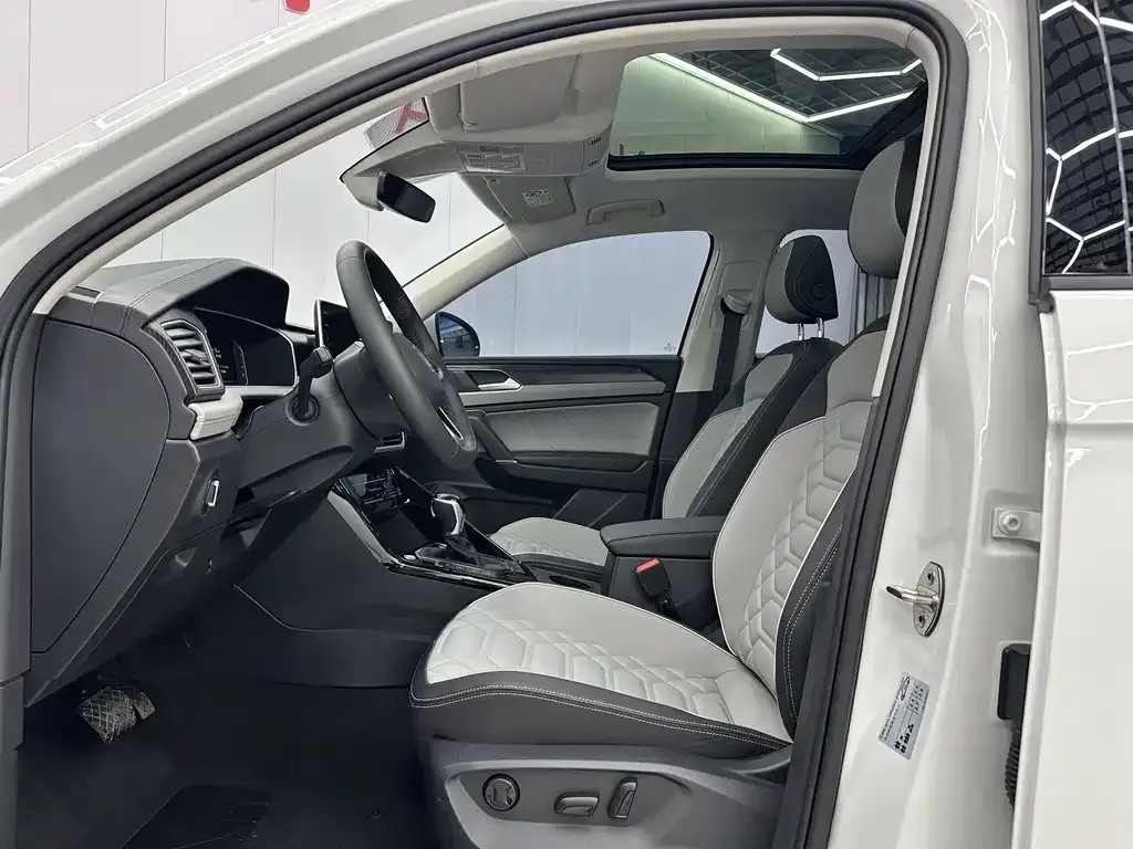 Volkswagen Tayron 2023 из CN, фото 5