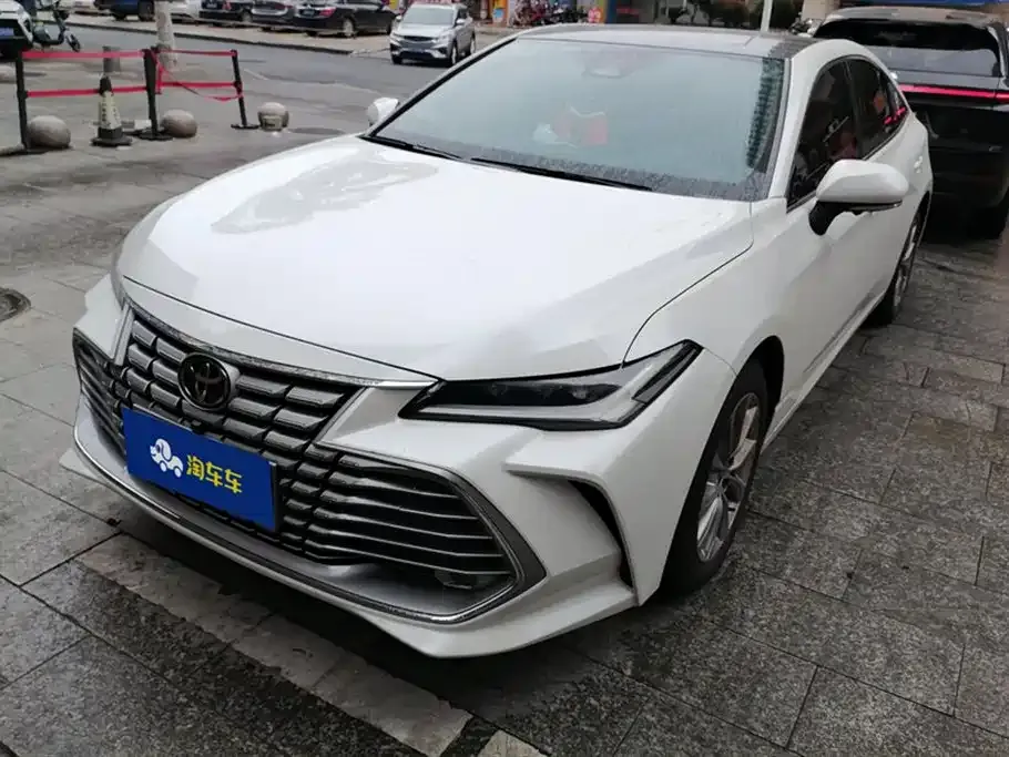 Toyota Avalon 2025 из CN, фото 1