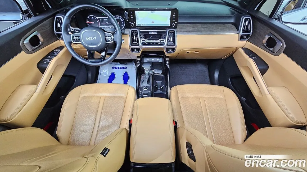 Kia Sorento — фото 9