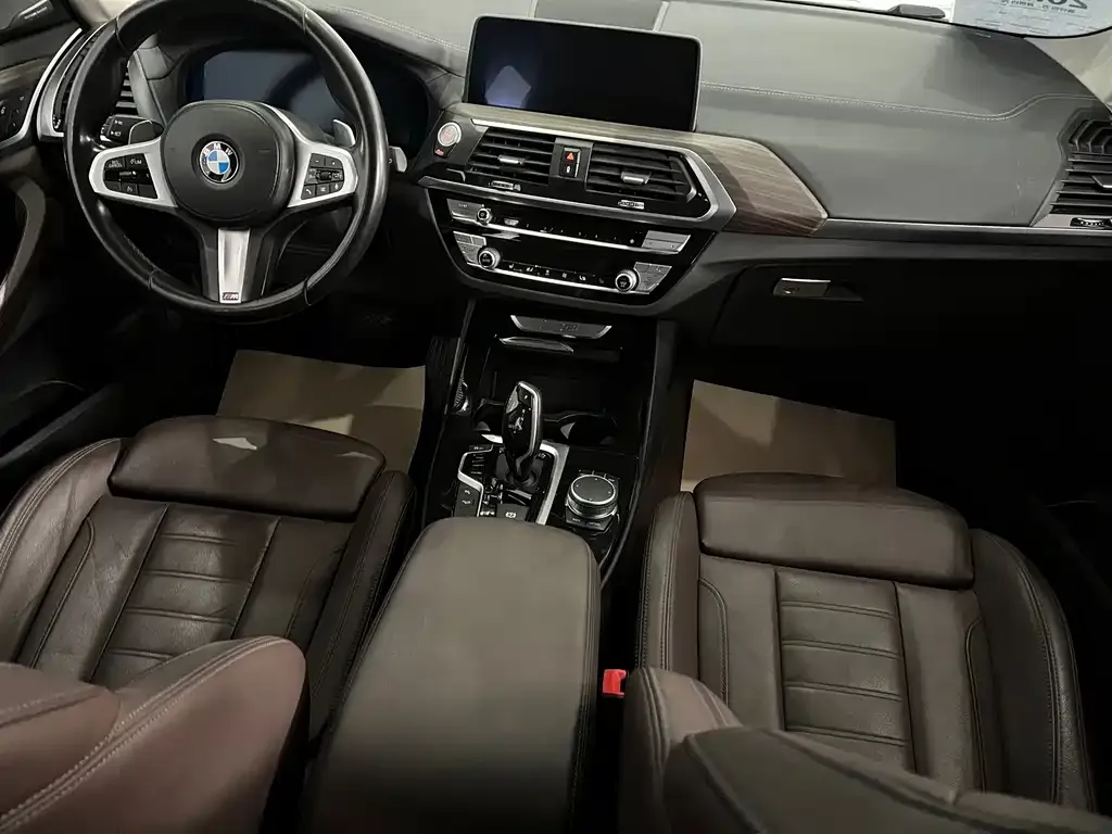 BMW X3 — фото 10