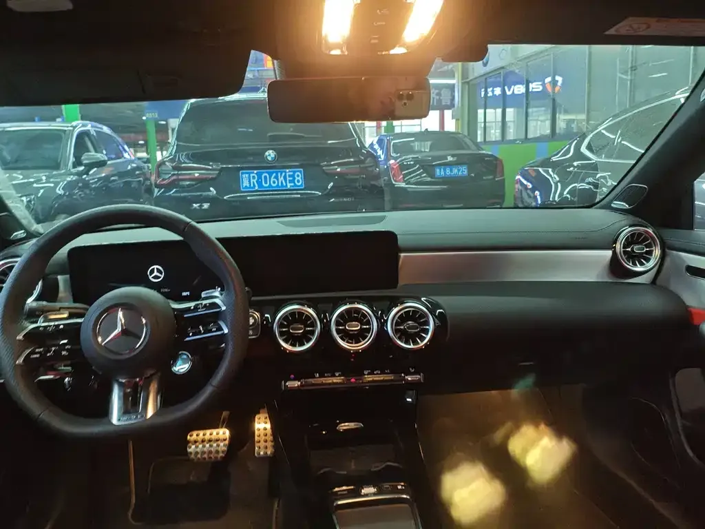Mercedes-Benz CLA AMG — фото 2