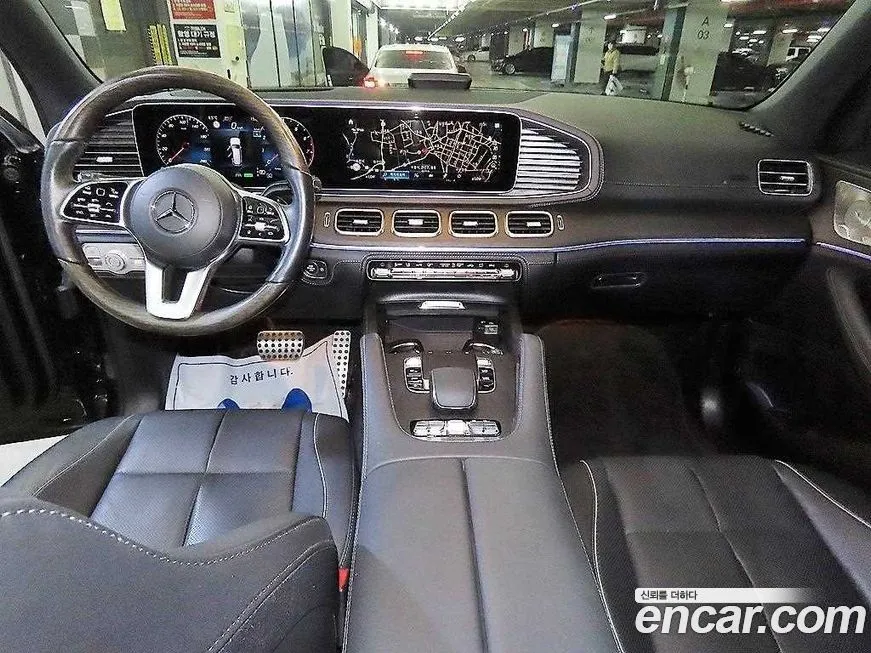 Mercedes-Benz GLS-Class — фото 8