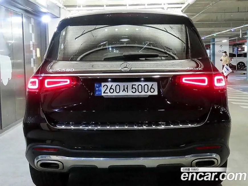 Mercedes-Benz GLS-Class — фото 10