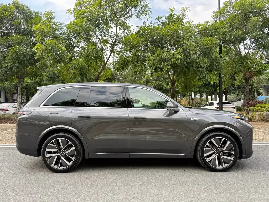 Li Auto L8 2024 из CN, фото 5