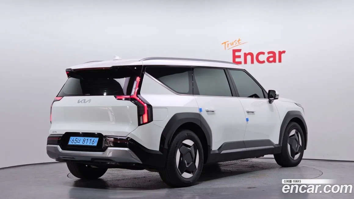 Kia EV9 2024 из KR, фото 4