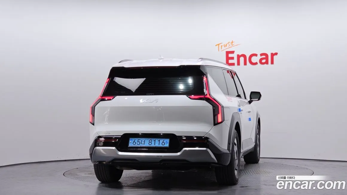 Kia EV9 2024 из KR, фото 3