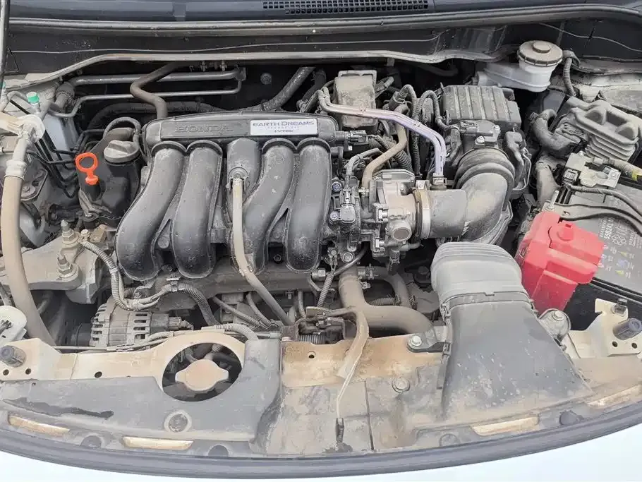 Honda Fit — фото 8