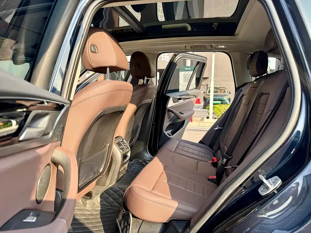 BMW X3 2021 из CN, фото 7