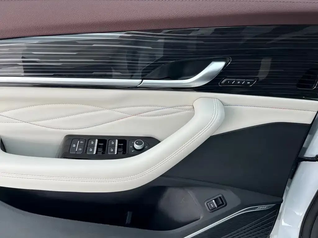 Geely Xingyue L 2023 из CN, фото 6