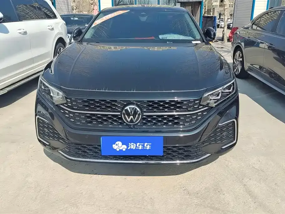 Volkswagen Passat — фото 8