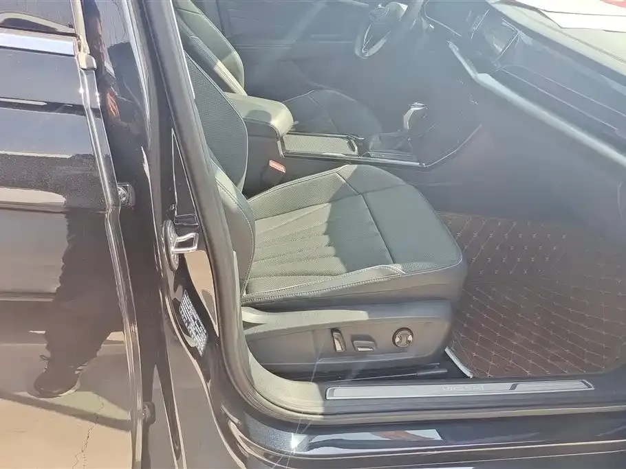 Volkswagen Passat — фото 2