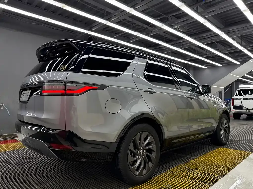 Land Rover Discovery 2023 из CN, фото 6