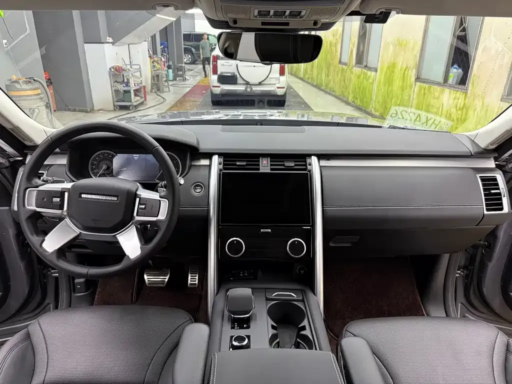 Land Rover Discovery 2023 из CN, фото 9