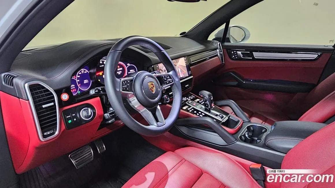 Porsche Cayenne 2023 из KR, фото 2