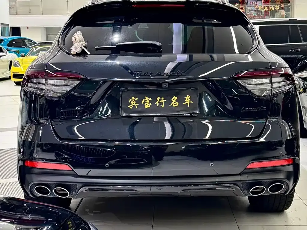 Maserati Levante — фото 6
