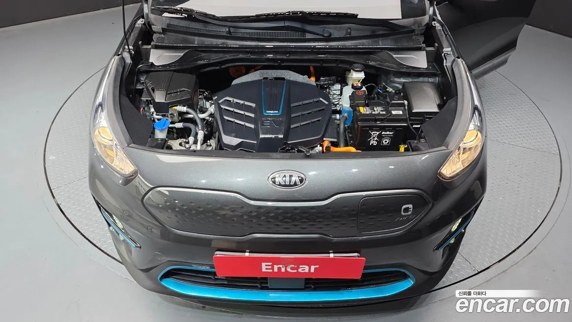 Kia Niro — фото 8