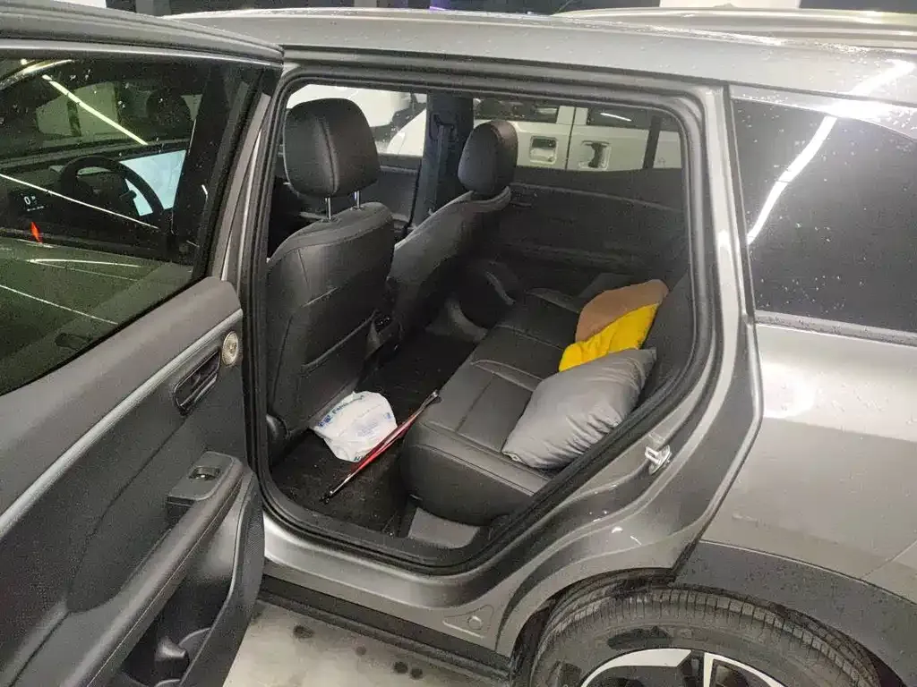 Toyota Platinum 3X 2026 из CN, фото 8