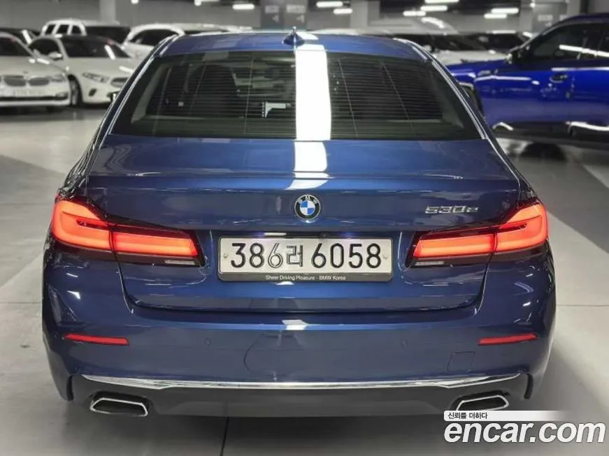 BMW 5-Series 2021 из KR, фото 8