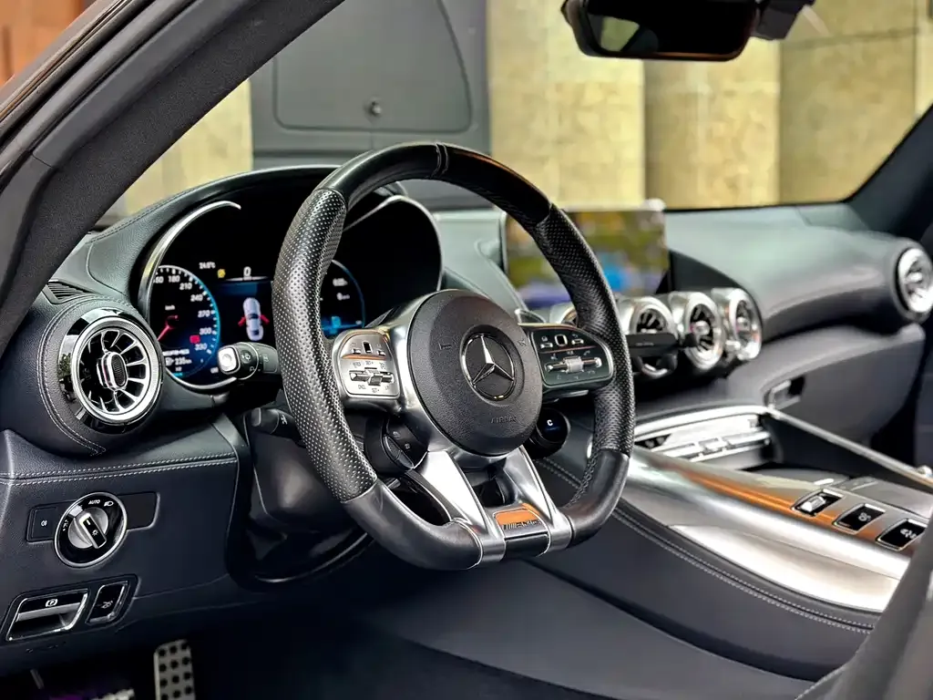 Mercedes-Benz AMG GT — фото 3