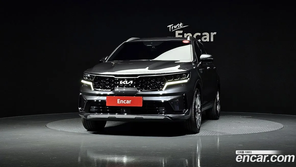 Kia Sorento — фото 8