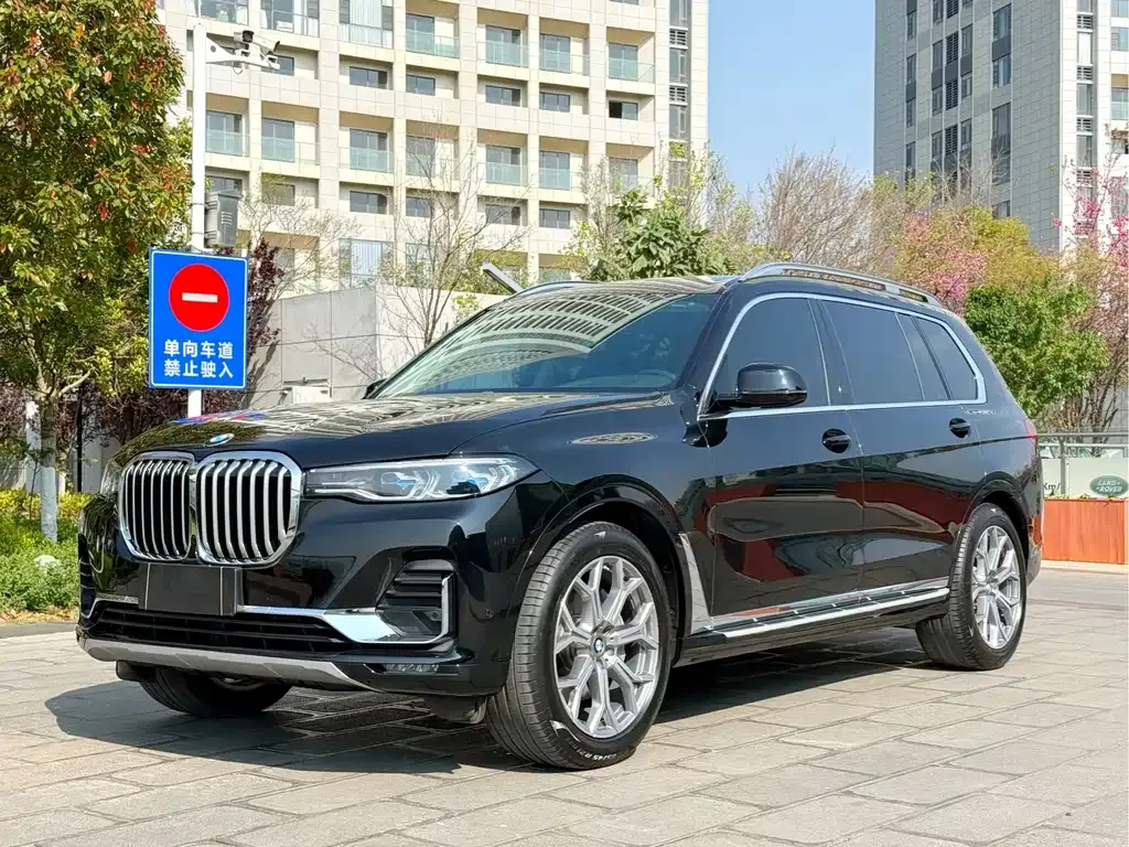 BMW X7 2022 из CN, фото 1