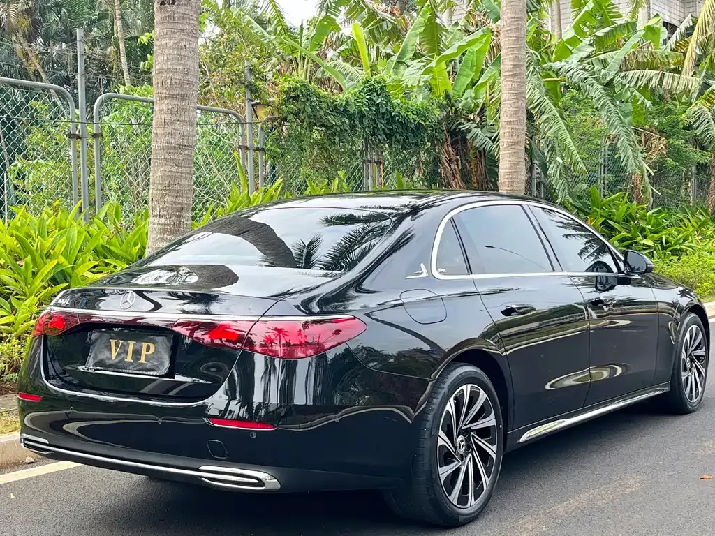 Mercedes-Benz E-Class 2024 из CN, фото 4