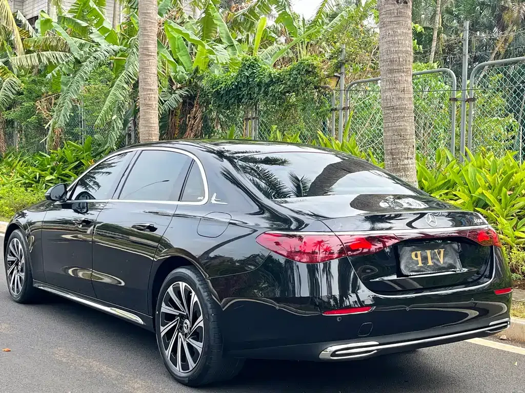 Mercedes-Benz E-Class 2024 из CN, фото 8