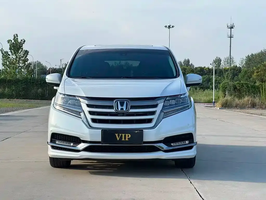 Honda Elysion 2021 из CN, фото 2