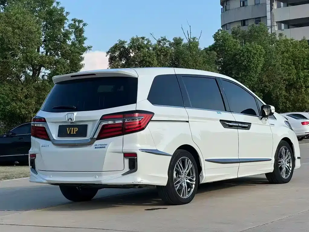 Honda Elysion 2021 из CN, фото 8