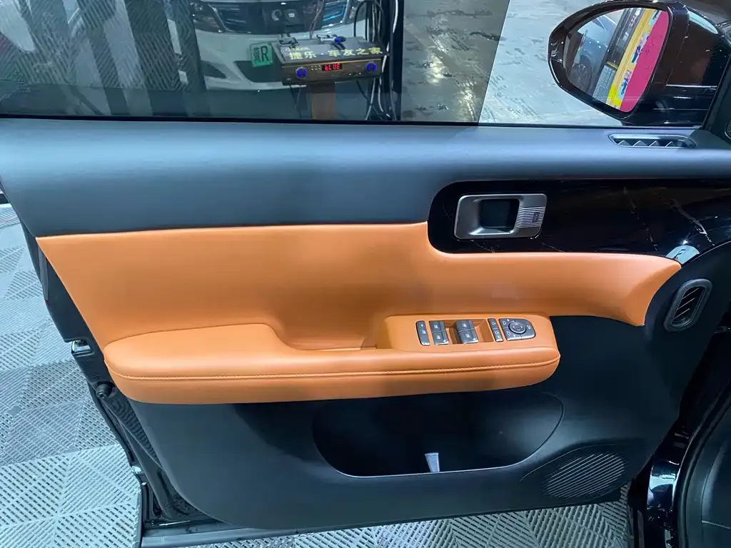 Wuling Xingguang S 2025 из CN, фото 2