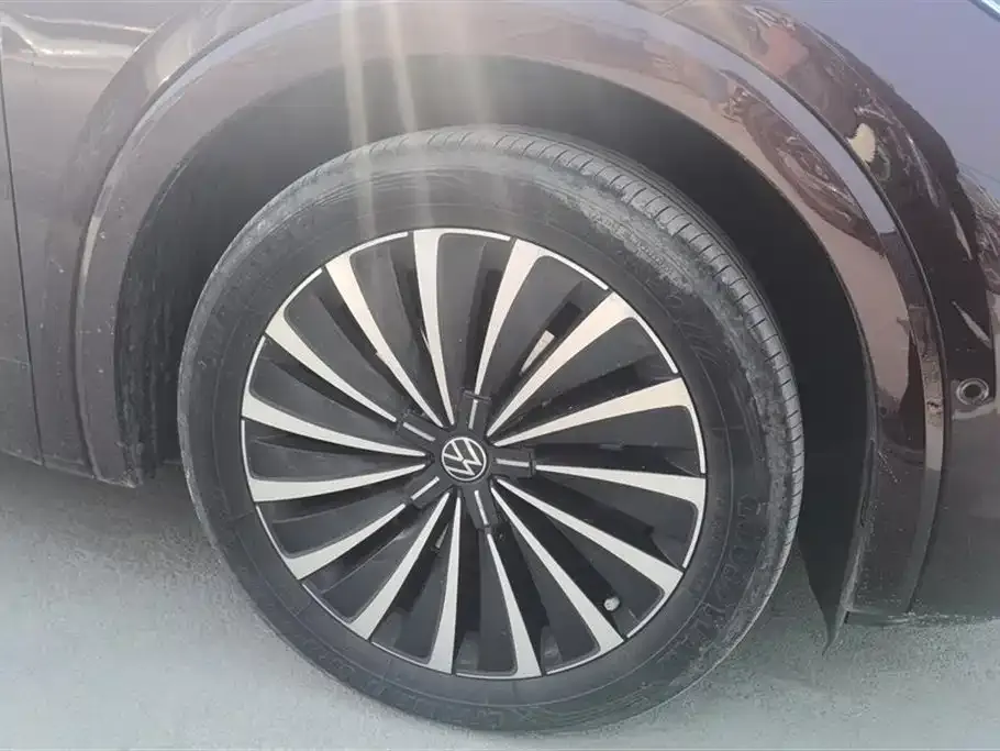Volkswagen Viloran — фото 9